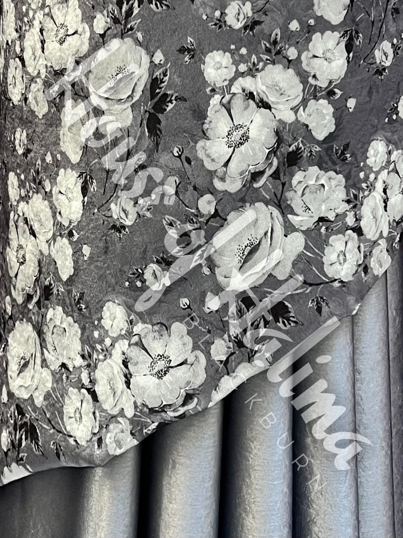 Armani touch satin print 2pcs