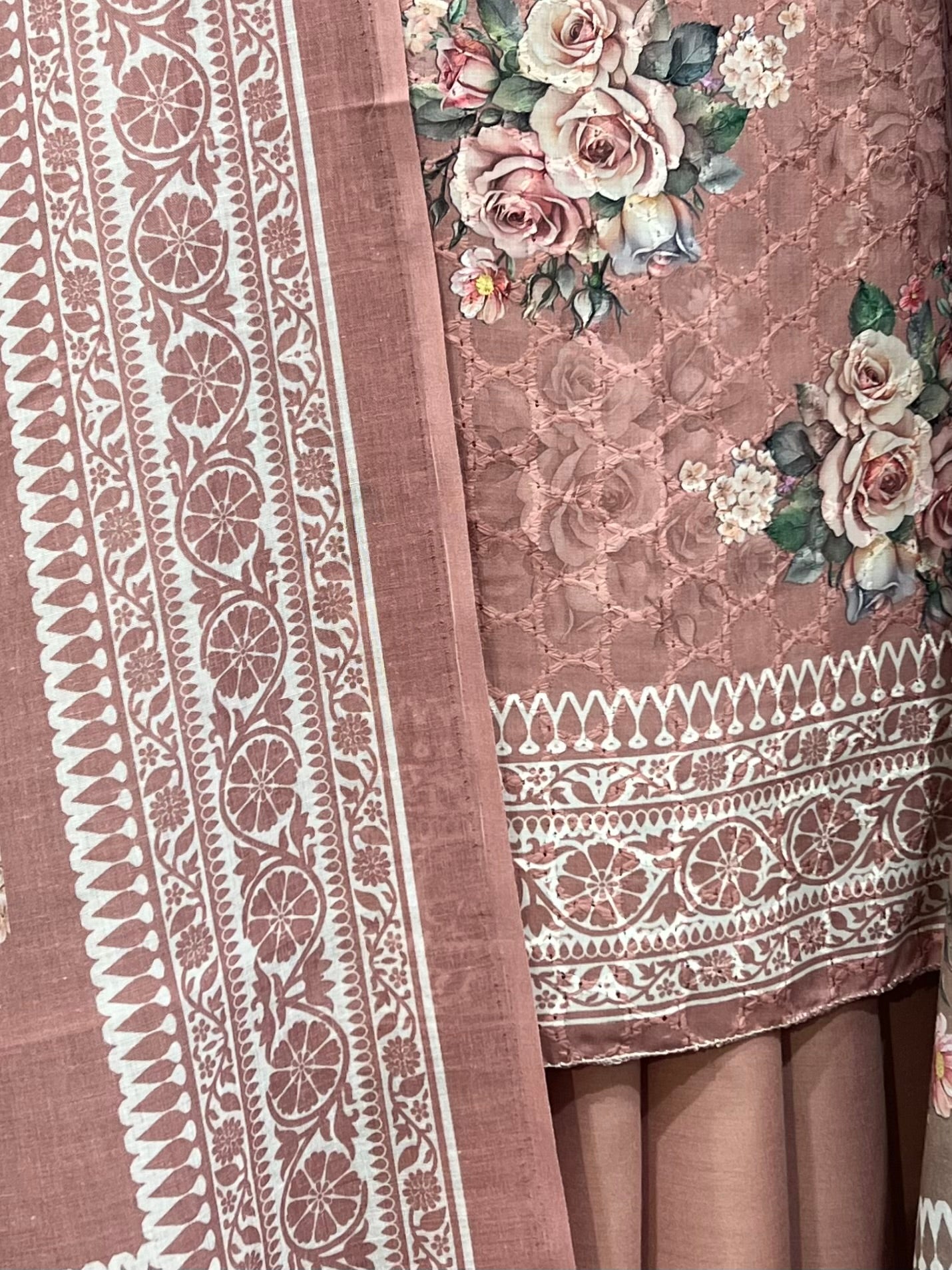 Embroidered cottons 3pcs