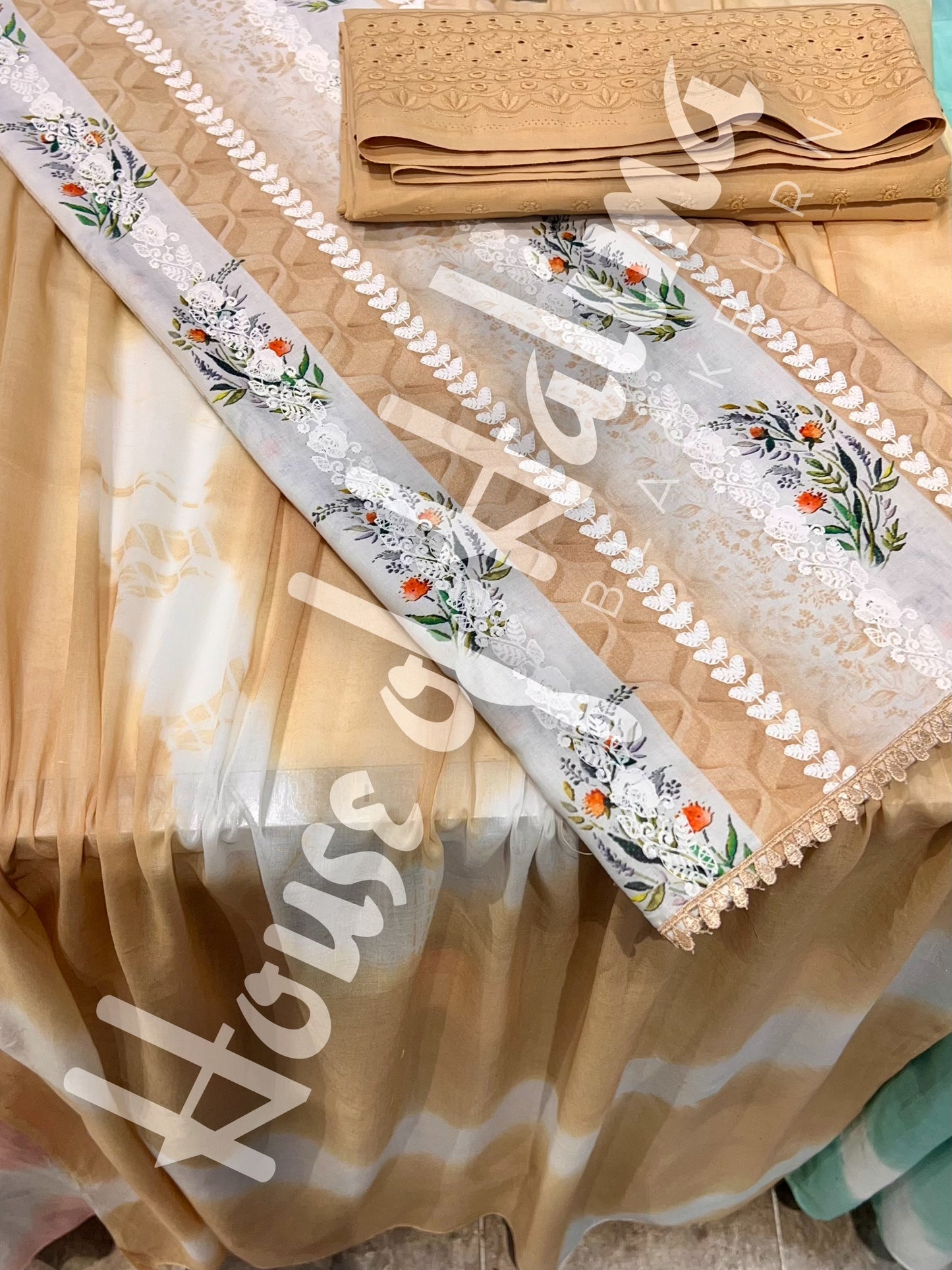 Embroidered cottons 3pcs