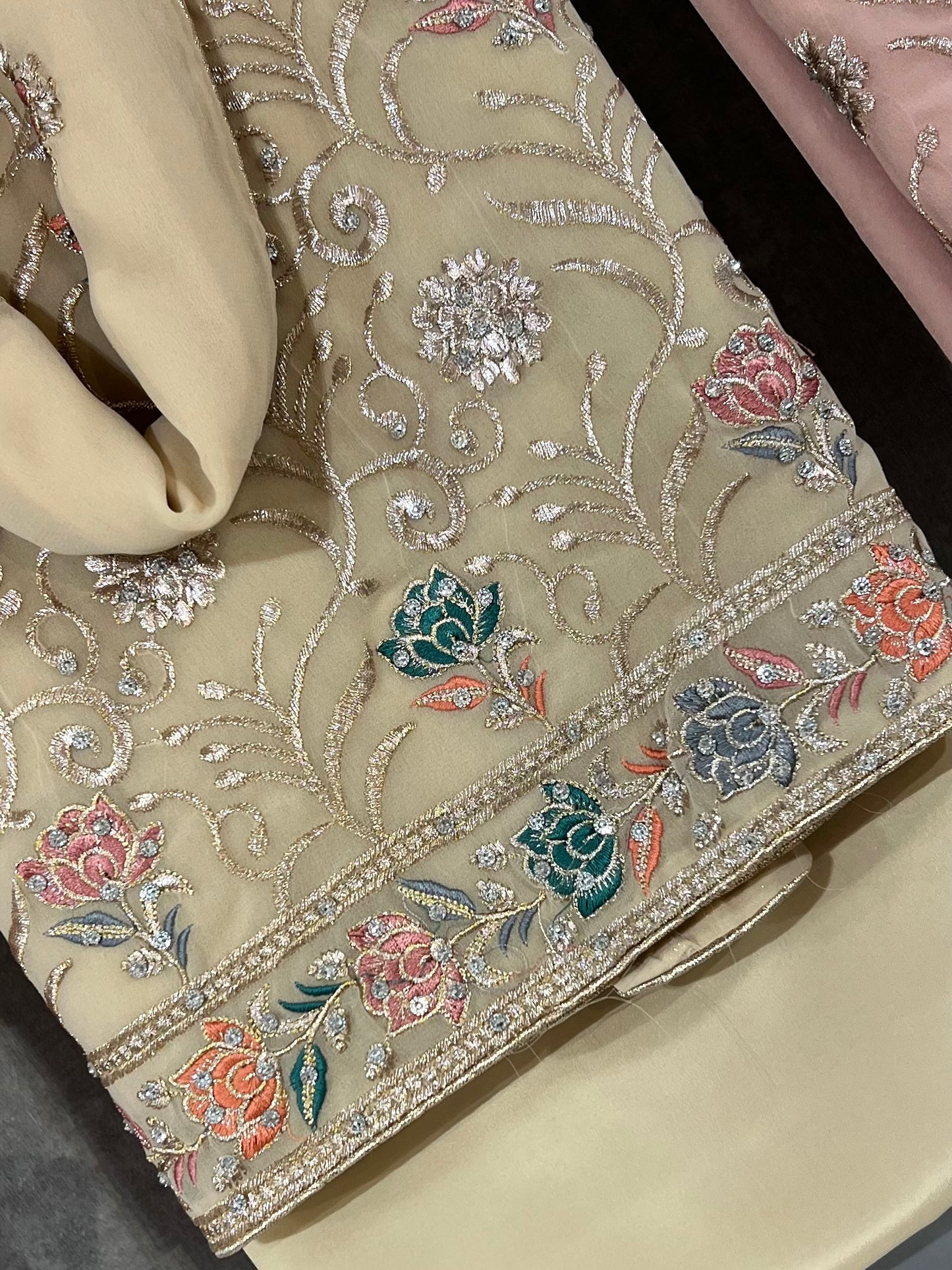 Embroidered georgettes 4pcs