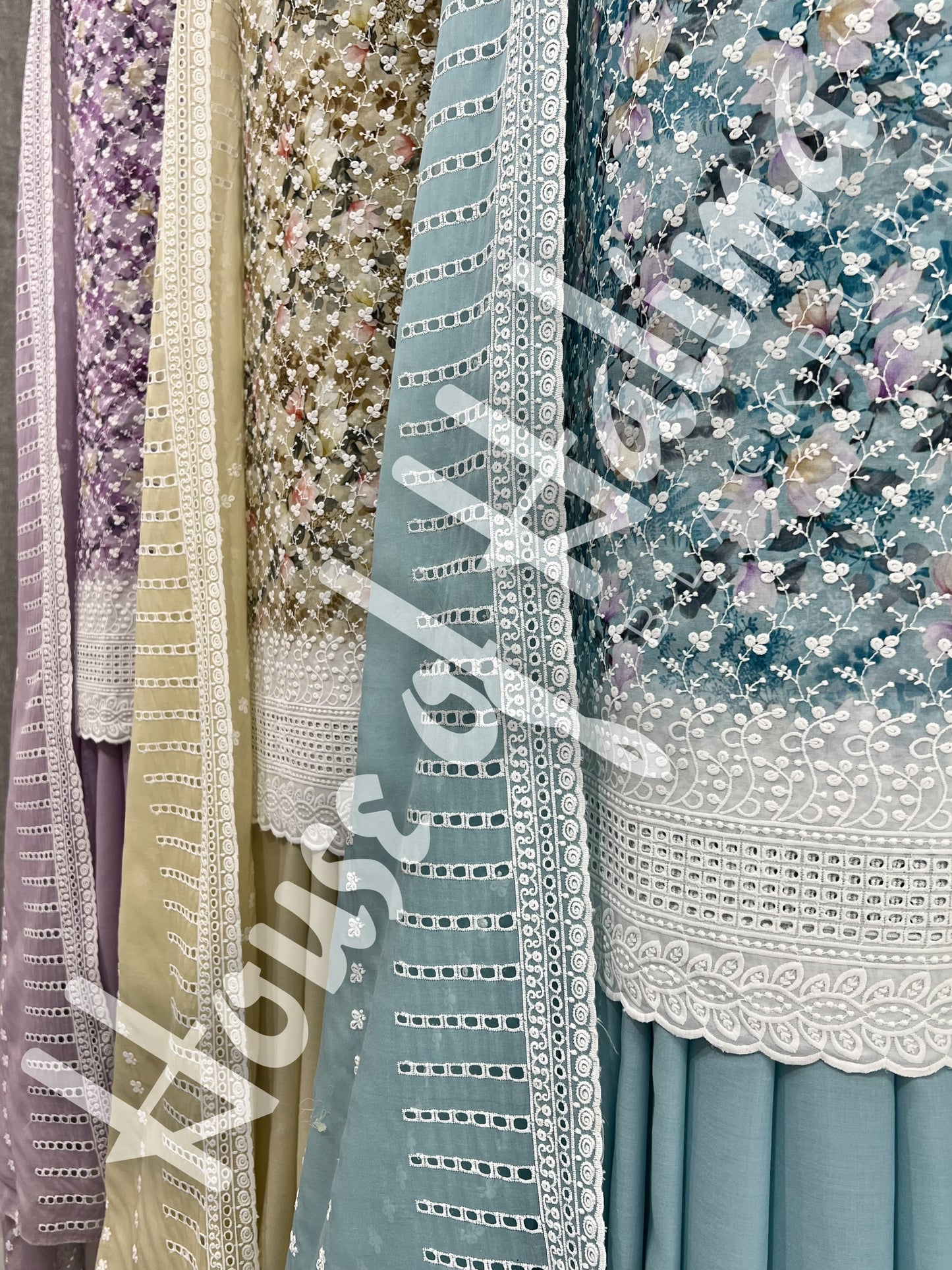 Embroidered cottons 3pcs