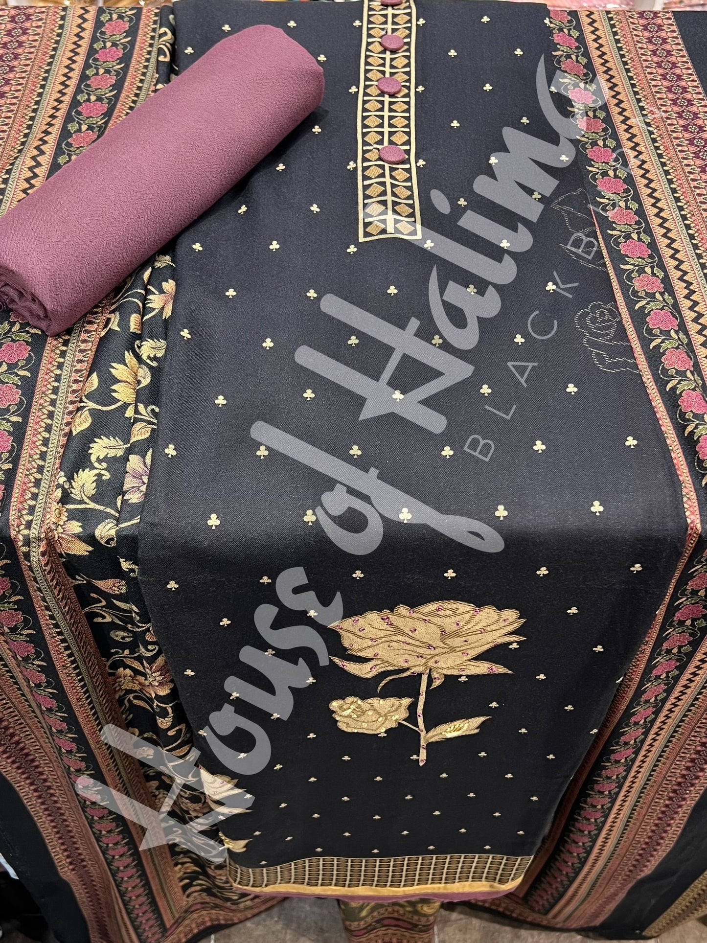 Embroidered alpines 3pcs