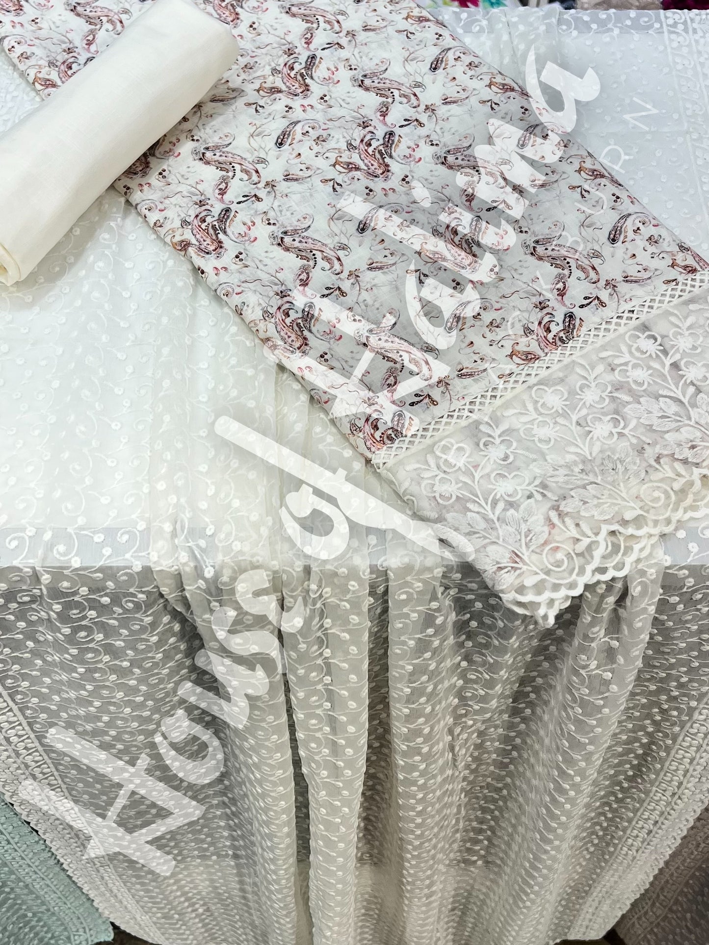 Embroidered cotton slub 3pcs