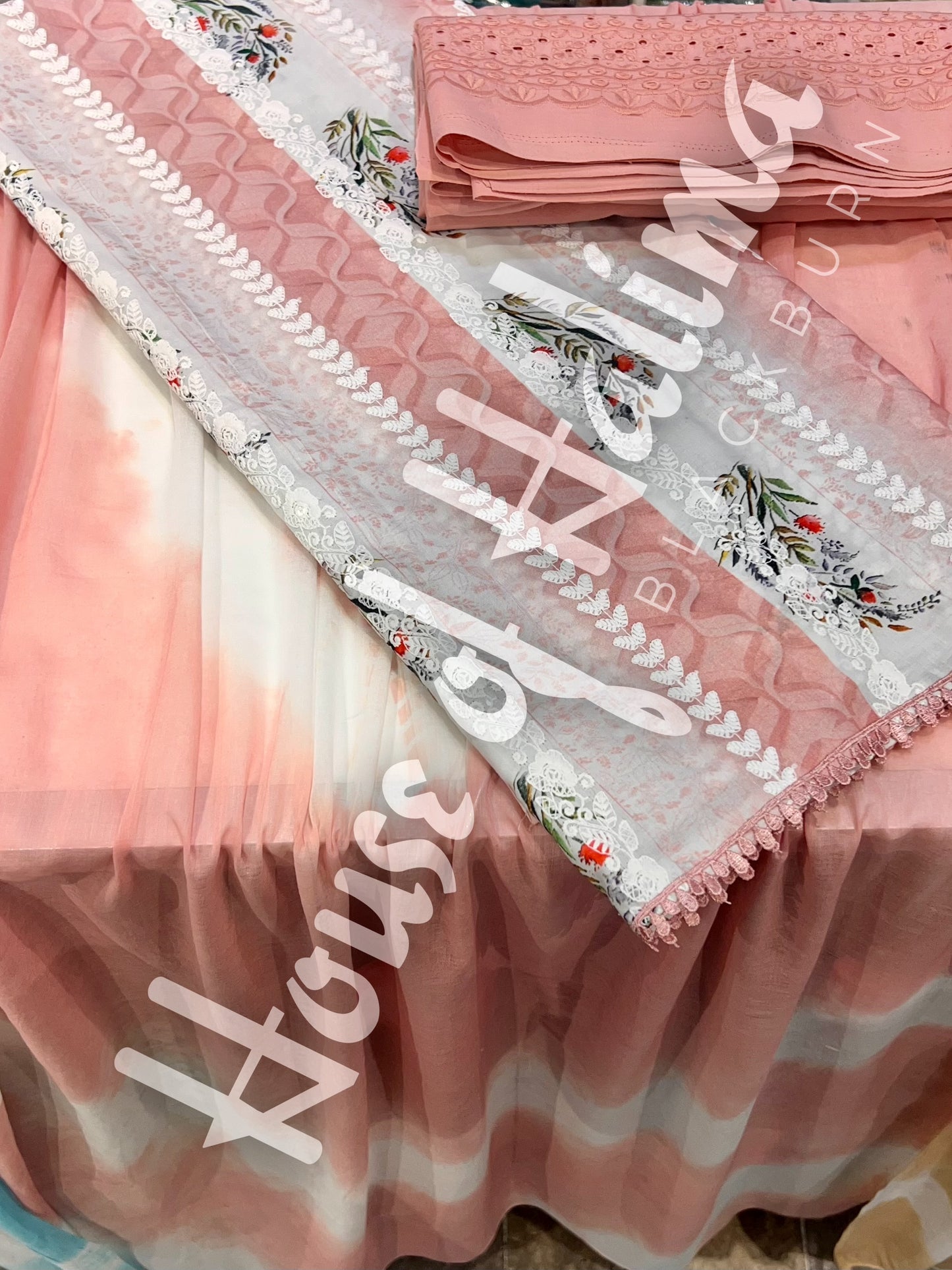 Embroidered cottons 3pcs