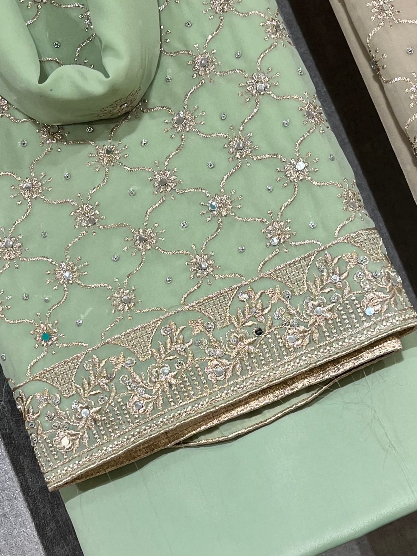Embroidered georgettes 4pcs