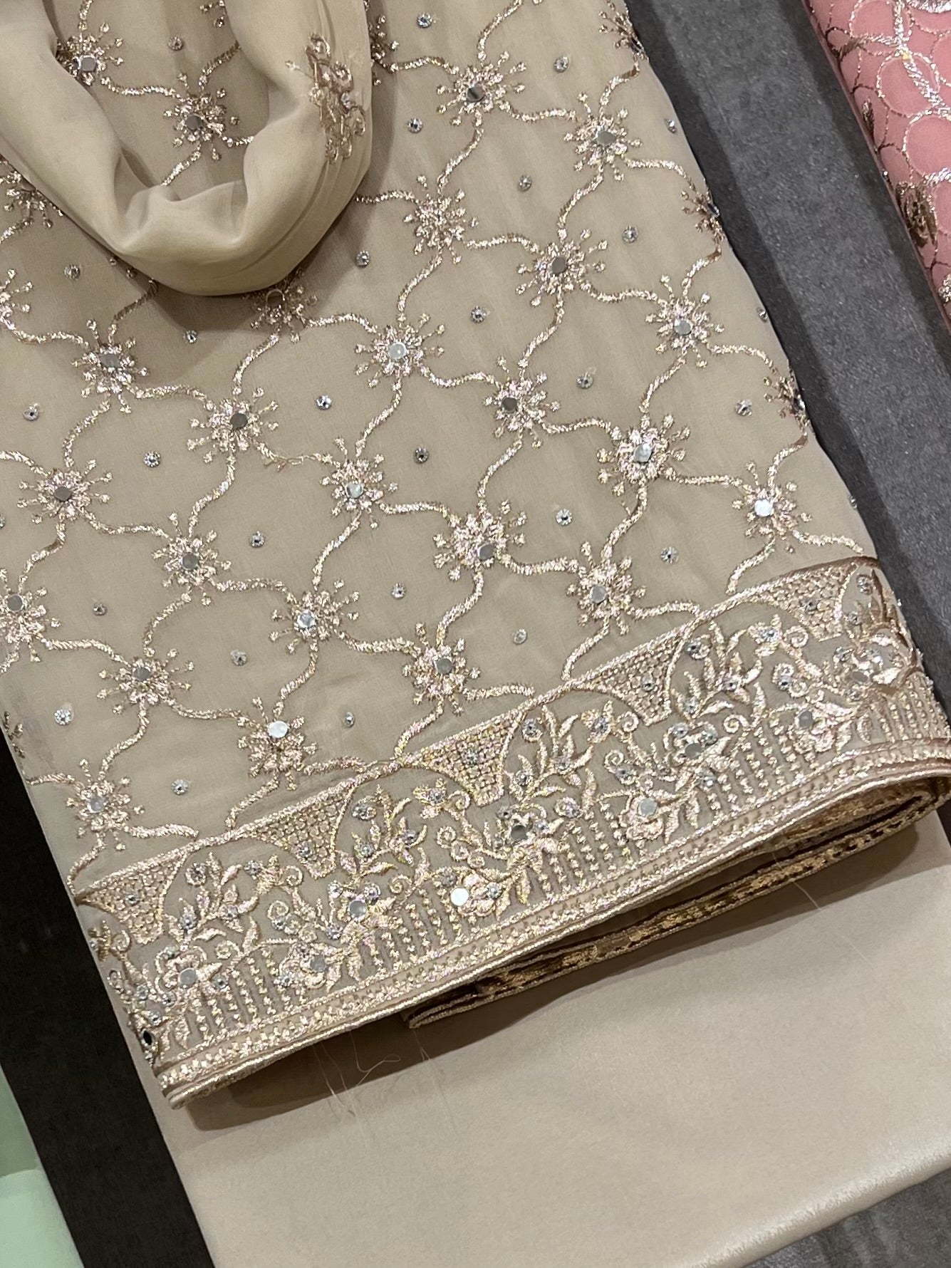 Embroidered georgettes 4pcs