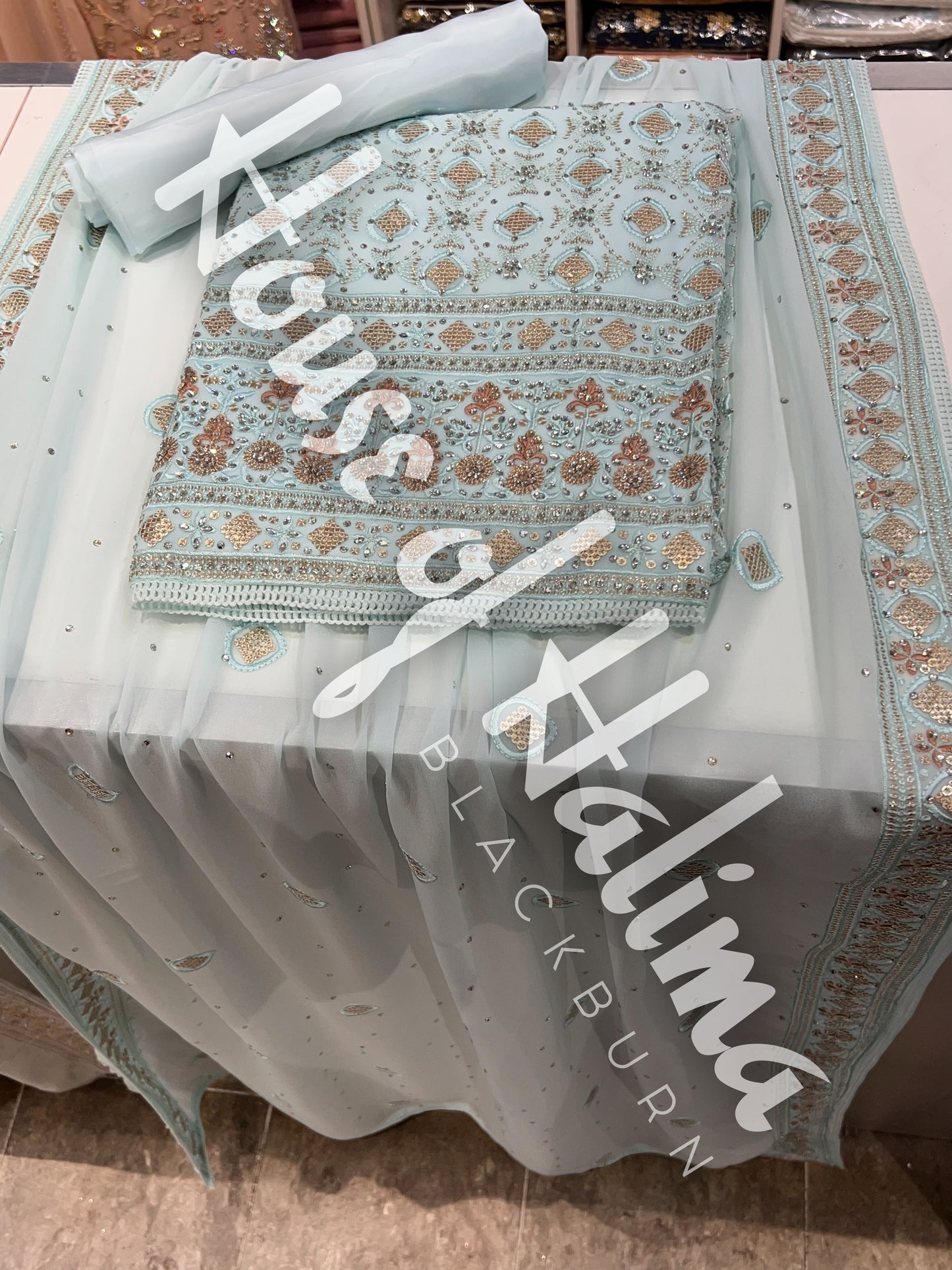 Embroidered georgettes (4pcs)