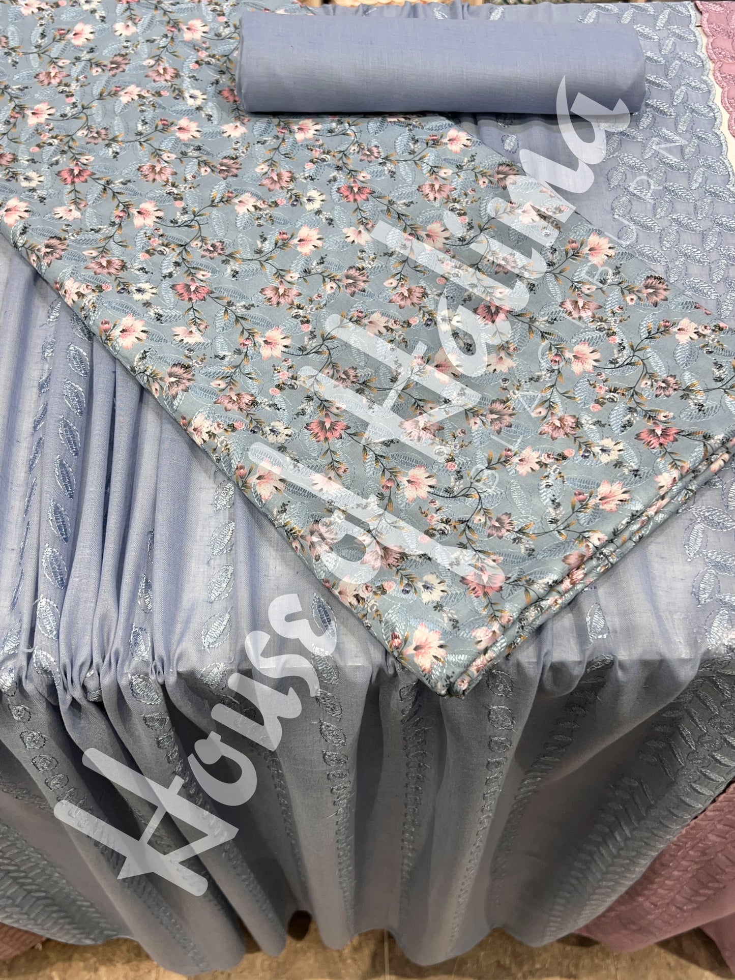 Embroidered cotton lawn 3pcs