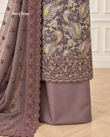 Paisley Pattern Alpine 3 Piece Suit with Embroidered Shawl