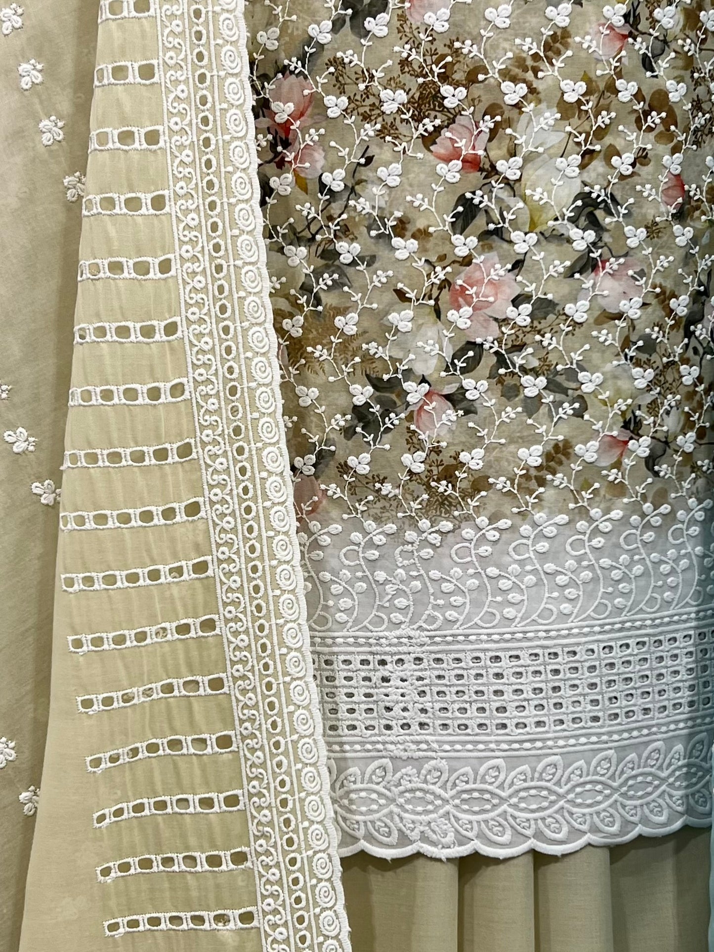 Embroidered cottons 3pcs