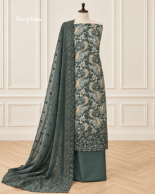 Paisley Pattern Alpine 3 Piece Suit with Embroidered Shawl