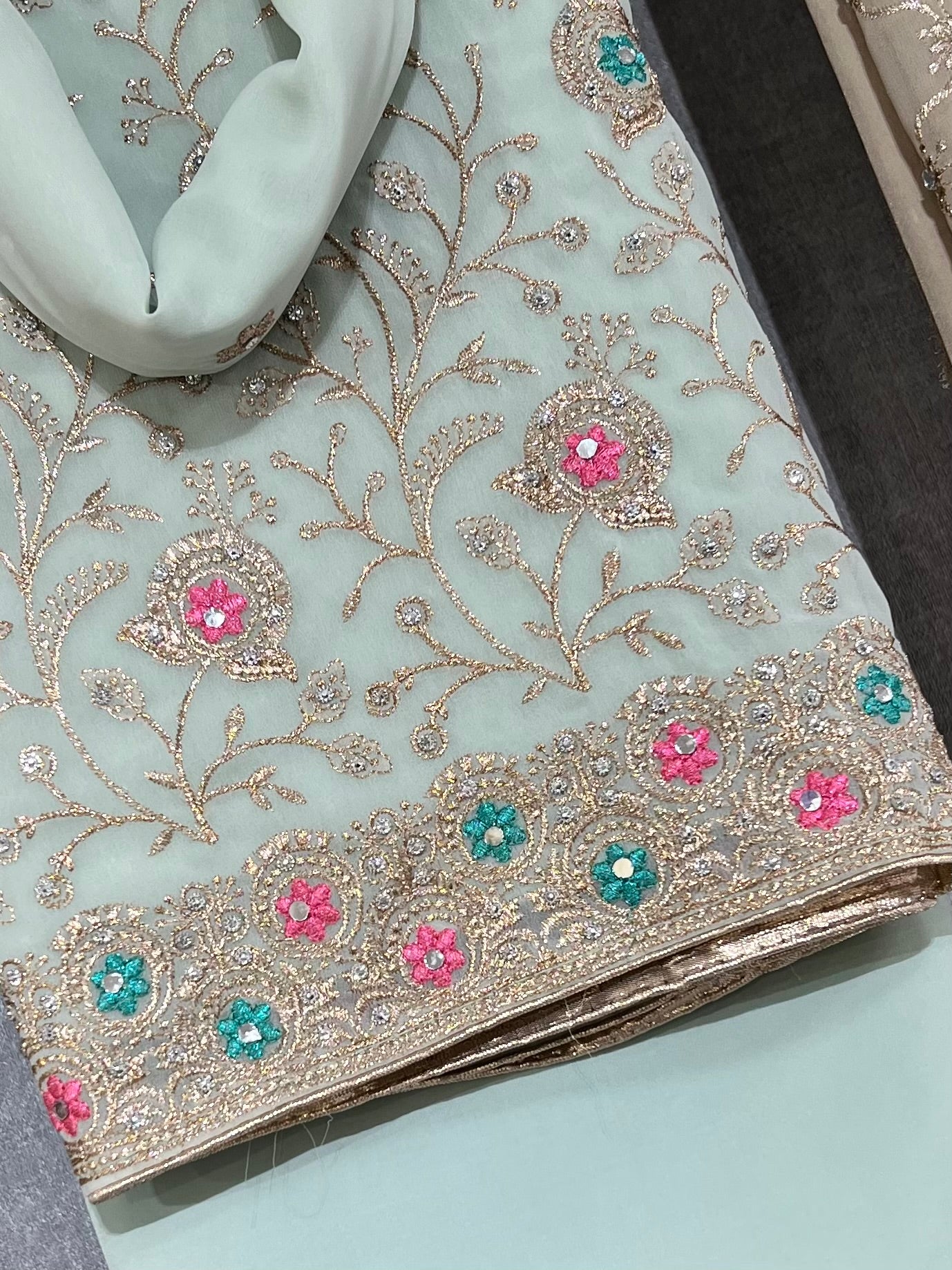 Embroidered georgettes 4pcs