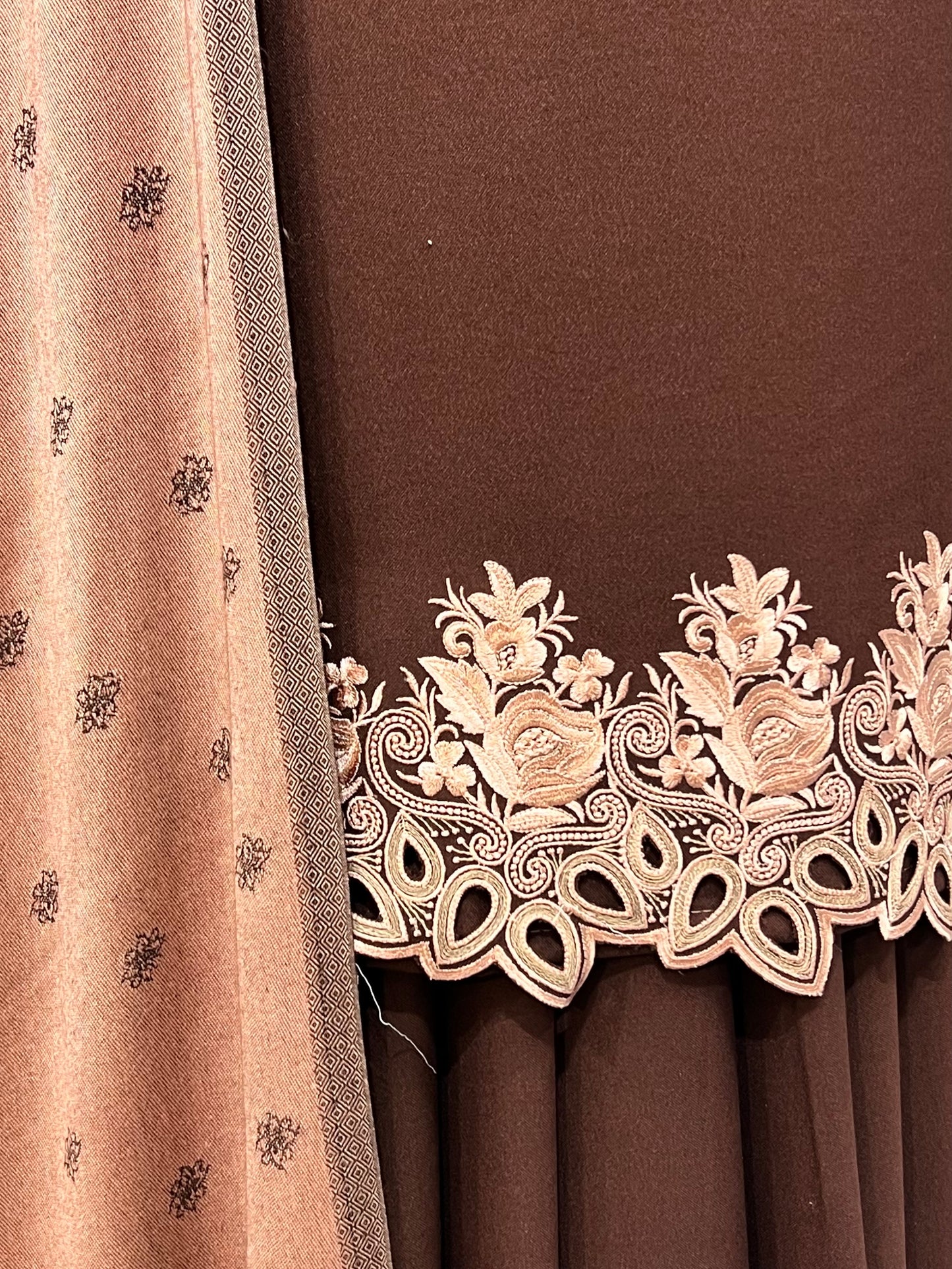 Embroidered alpines 3pcs