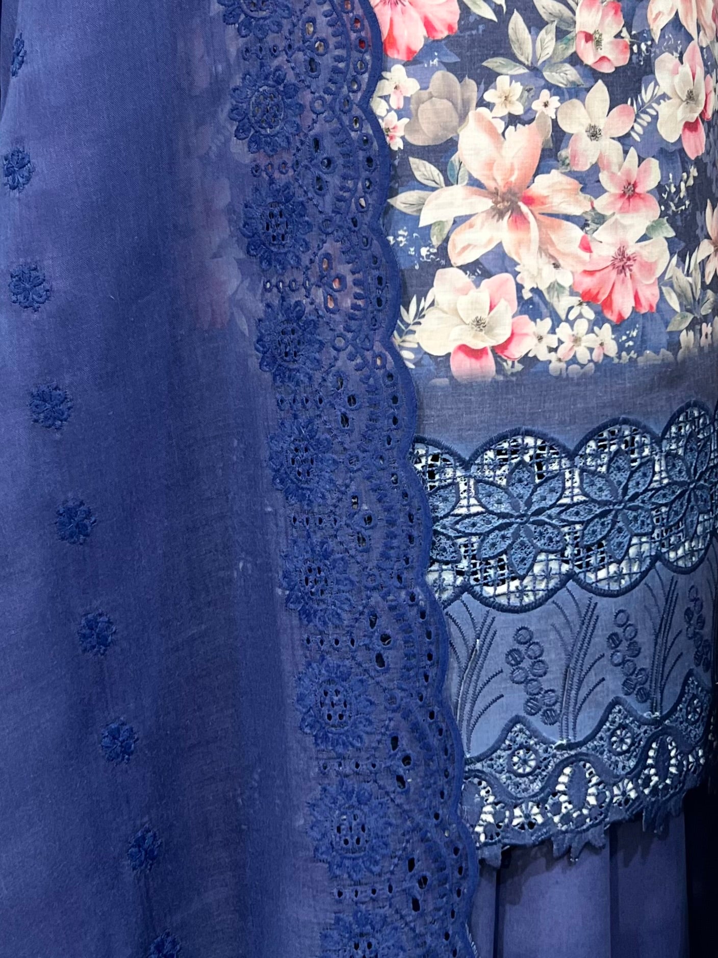 Floral cottons with chemical lace 3pcs