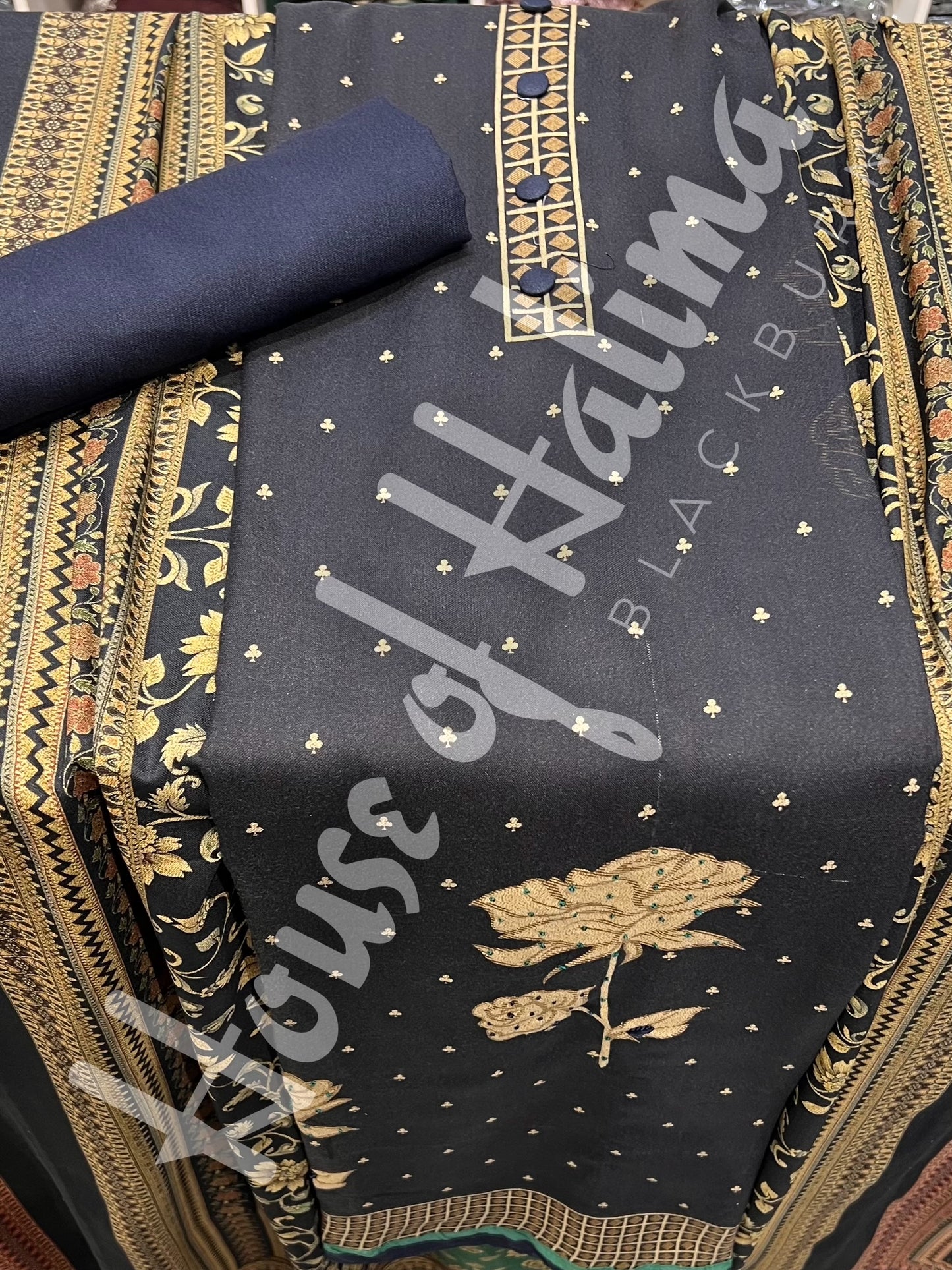 Embroidered alpines 3pcs